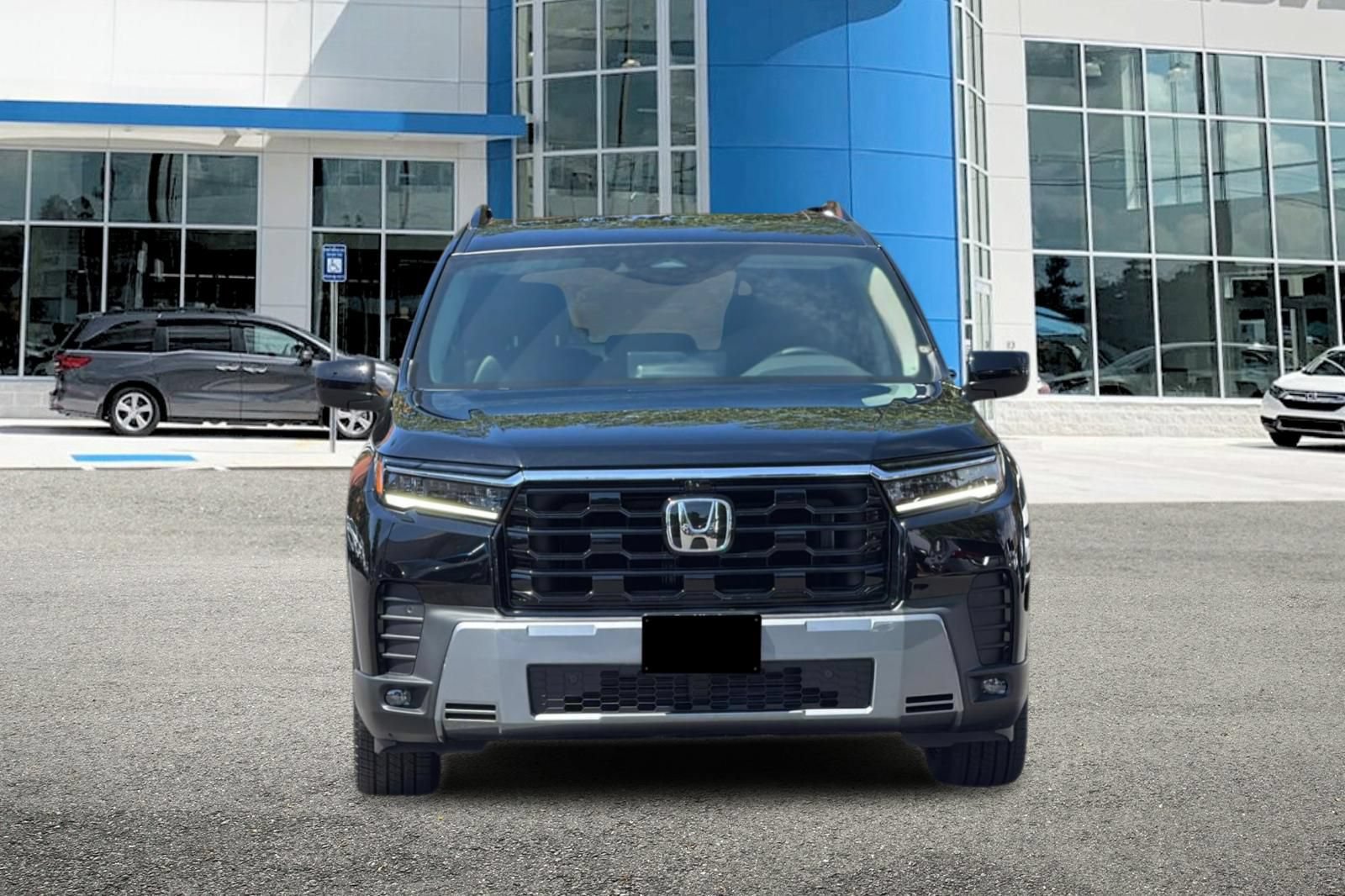 New 2026 Honda Pilot Touring image 9
