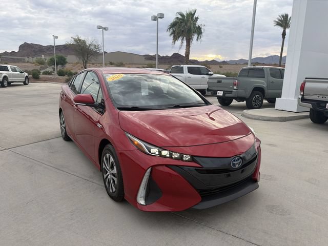 Certified 2020 Toyota Prius Prime XLE w/ Carpet Mat Package FWD image 3