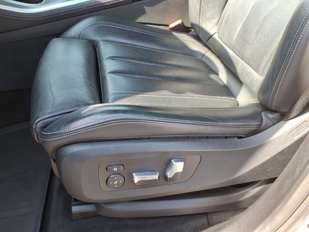 Used 2019 BMW X5 xDrive40i w/ M Sport Package image 10