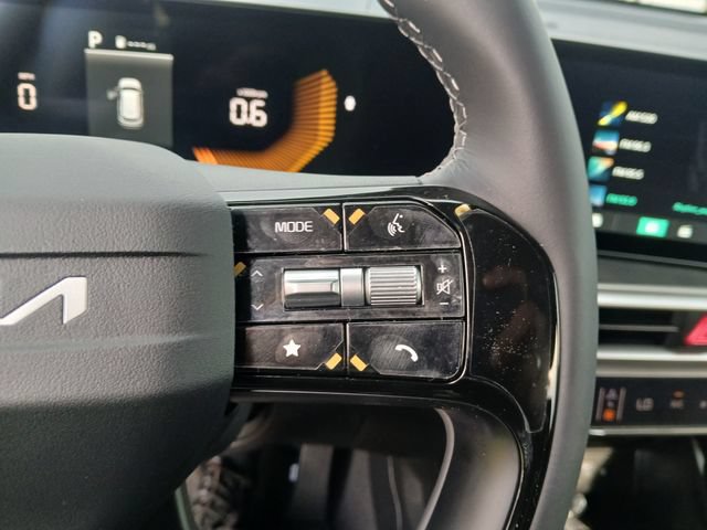 New 2026 Kia Sorento S w/ S Panoramic Sunroof Package FWD image 31