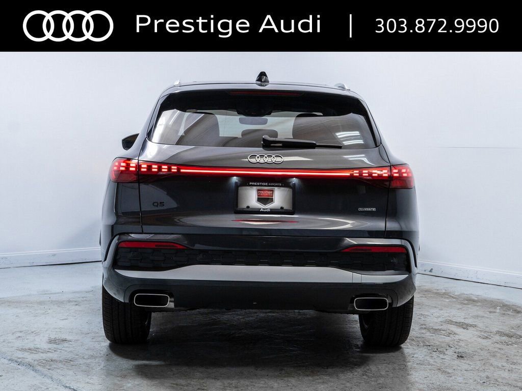 Used 2025 Audi Q5 Premium w/ Convenience Package image 6