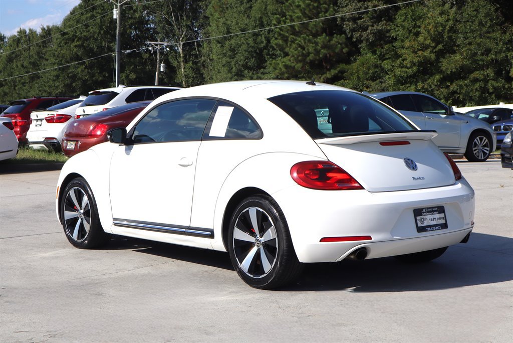 Used 2012 Volkswagen Beetle 2.0T FWD image 5