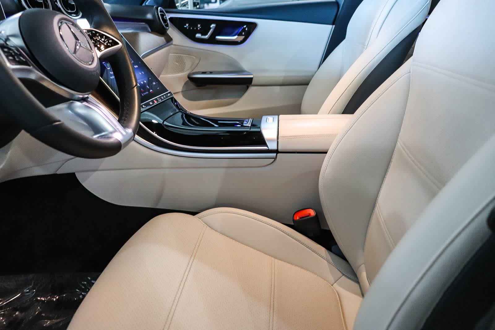 Certified 2024 Mercedes-Benz C 300 Sedan image 18