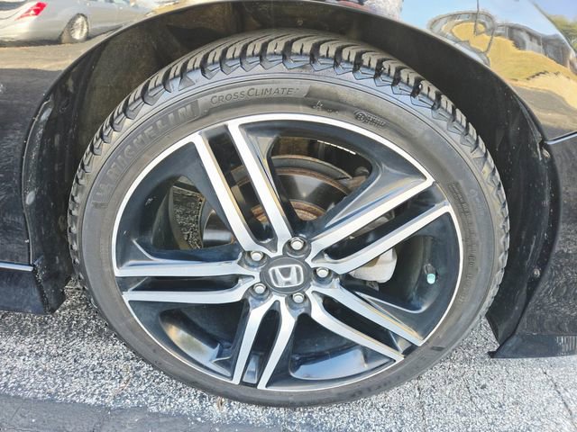 Used 2016 Honda Accord Sport image 32