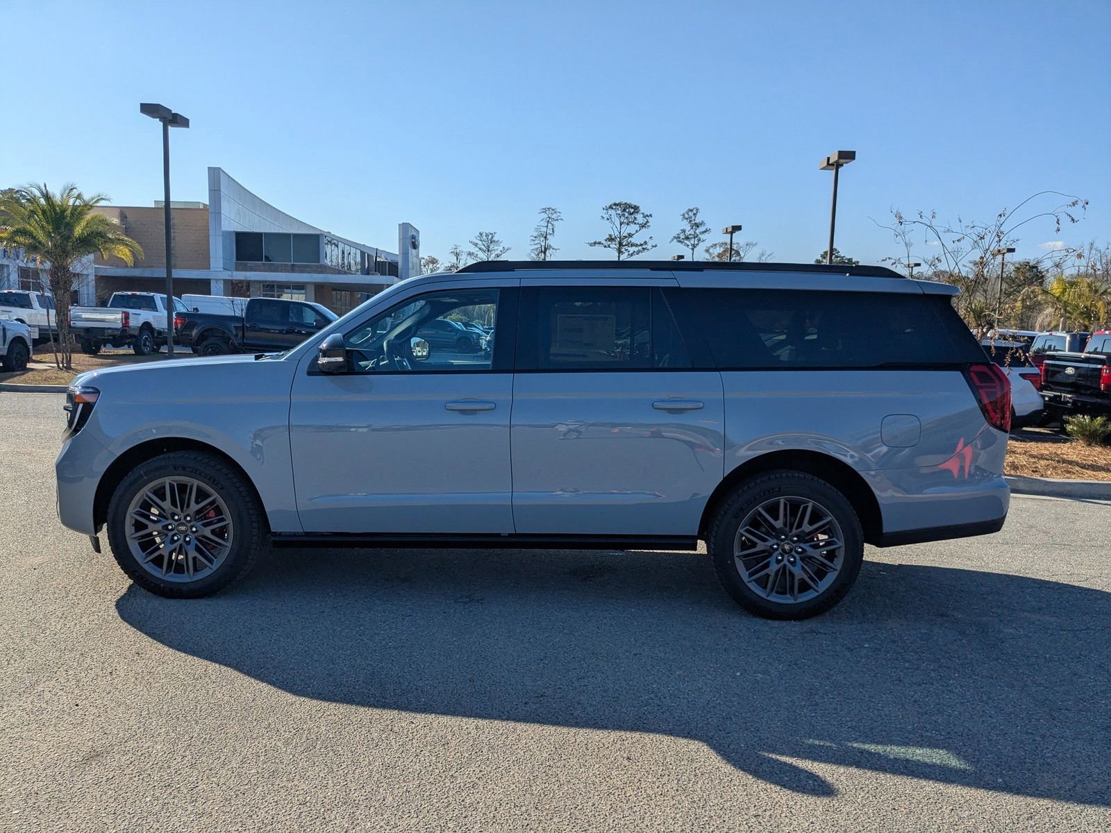 New 2025 Ford Expedition Max Platinum w/ Stealth Performance Package image 7