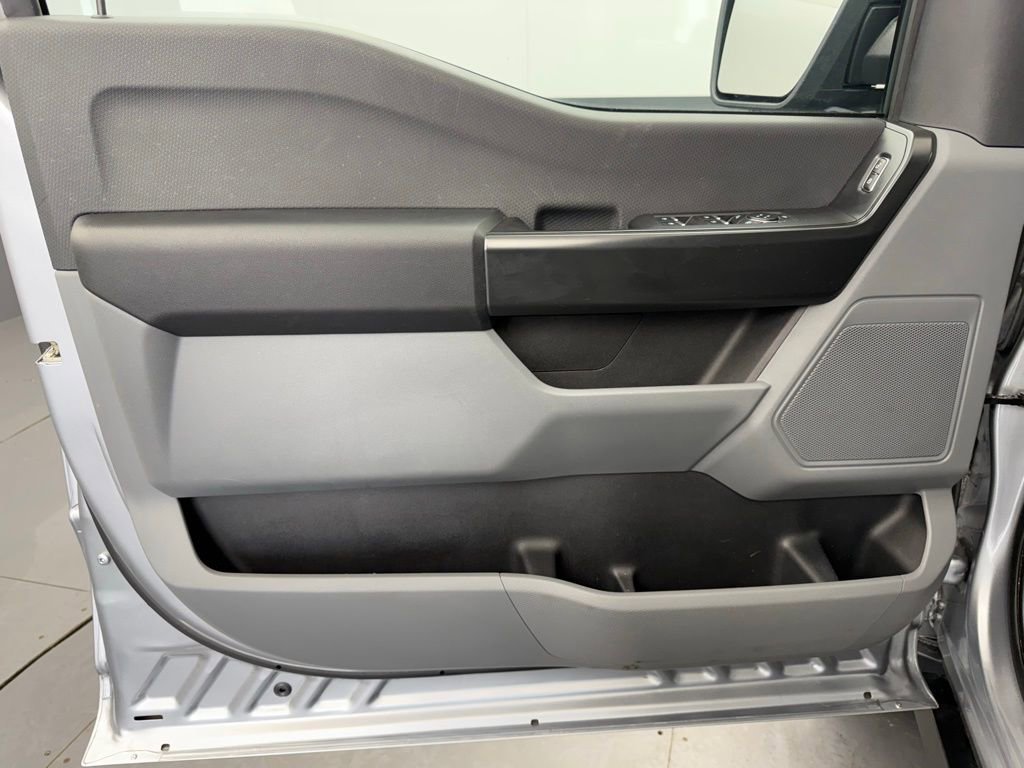 Used 2023 Ford F150 Lightning Pro w/ Tow Technology Package image 23