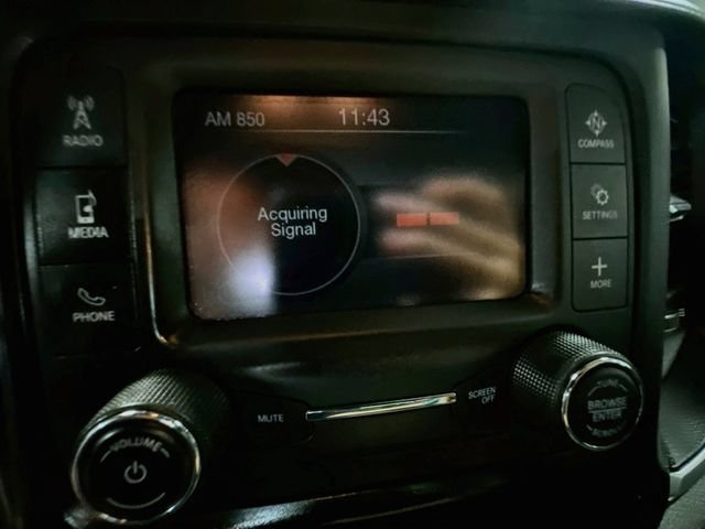 Used 2022 RAM 1500 Big Horn AWD/4WD image 14
