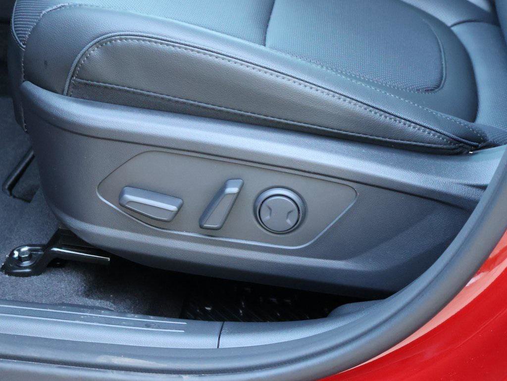 New 2026 Hyundai Tucson Limited w/ Tow & Go Package image 25