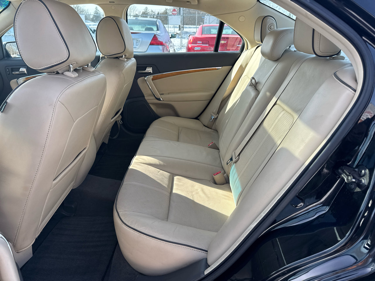 Used 2012 Lincoln MKZ 4dr Sdn FWD image 11