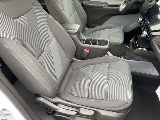 New 2027 Chevrolet Bolt LT w/ Comfort Package FWD image 17