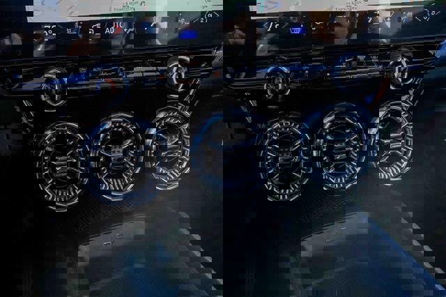 New 2025 Chevrolet Blazer EV LT image 69