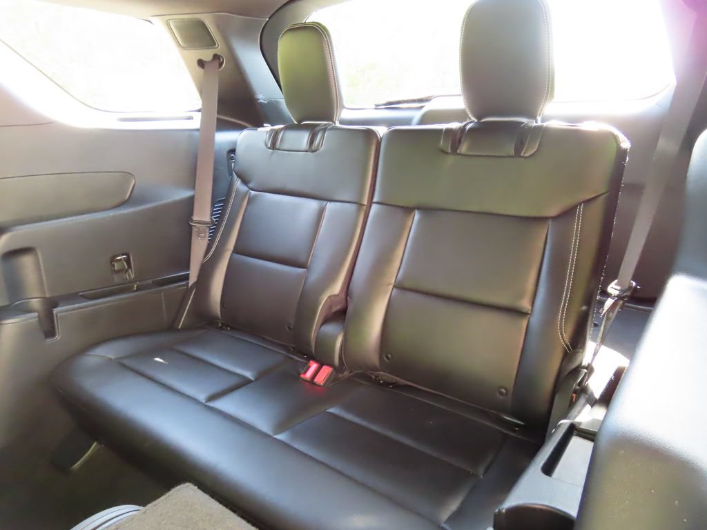 Used 2023 Ford Explorer ST w/ Technology Package AWD/4WD image 29