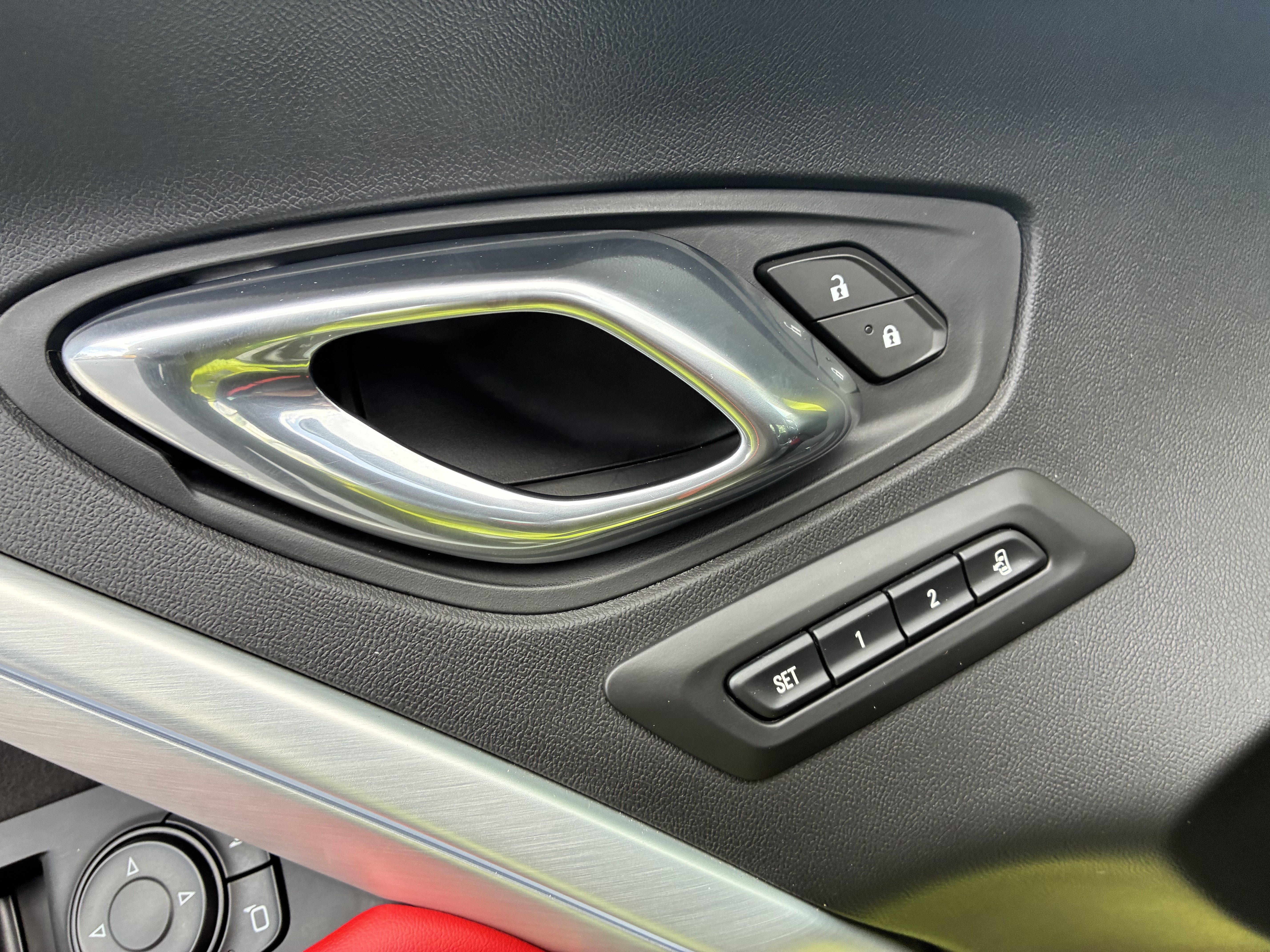 Used 2021 Chevrolet Camaro ZL1 RWD image 20