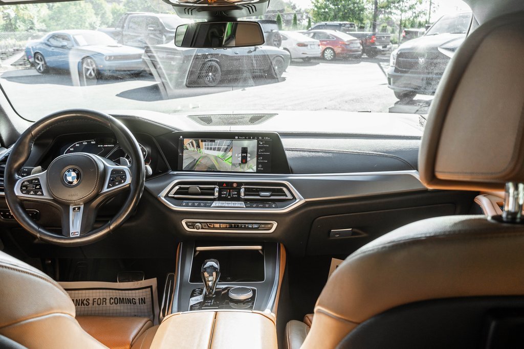 Used 2020 BMW X5 M50i image 7
