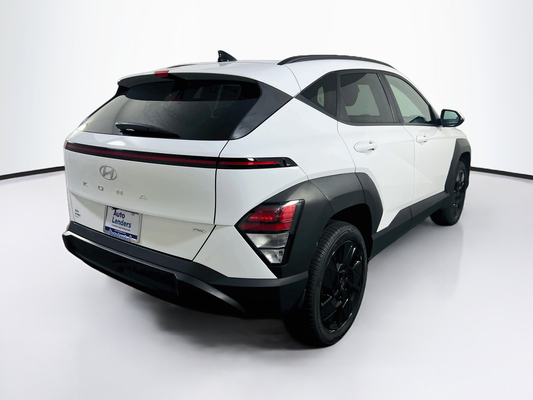 Used 2024 Hyundai Kona SEL w/ Convenience Package AWD/4WD image 5