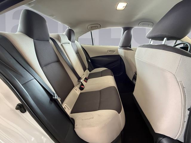 Used 2025 Toyota Corolla LE image 18