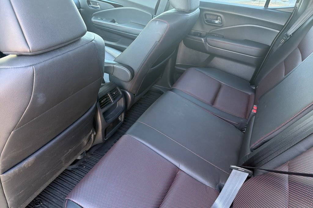 Certified 2023 Honda Ridgeline Black Edition image 12