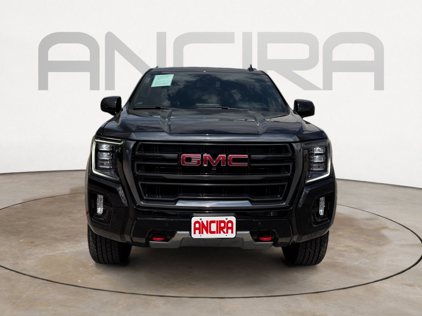 Used 2024 GMC Yukon XL AT4 w/ AT4 Premium Plus Package AWD/4WD image 4