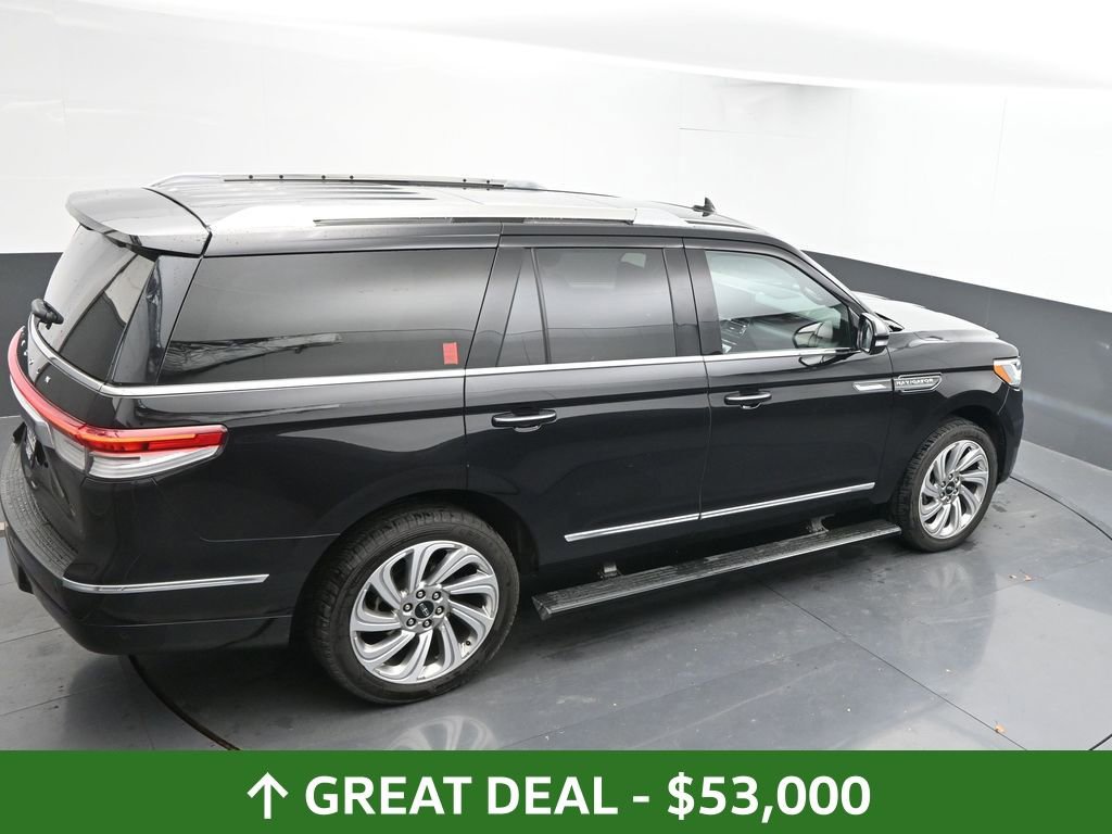 Used 2024 Lincoln Navigator Premiere image 43