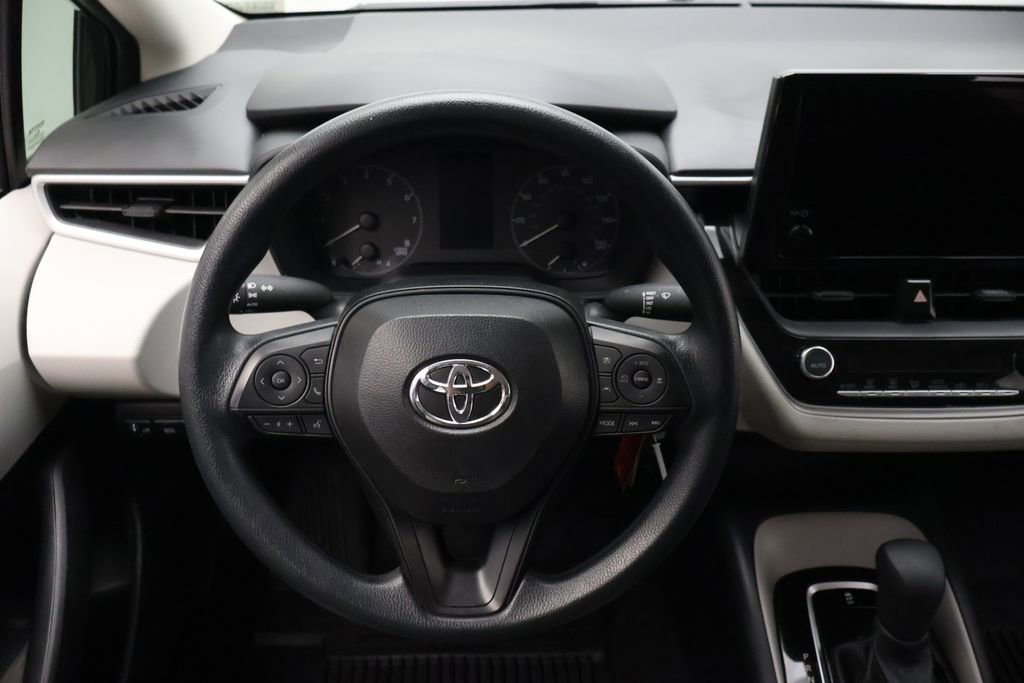 Certified 2025 Toyota Corolla LE FWD image 23