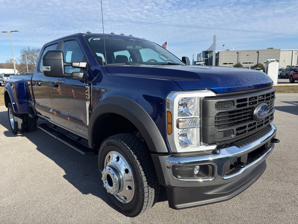 New 2026 Ford F450 XL w/ XL Chrome Package image 3