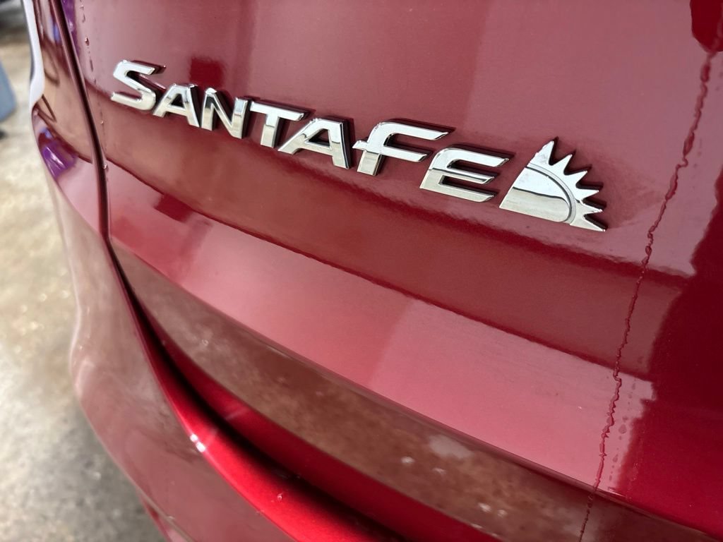 Used 2018 Hyundai Santa Fe Sport w/ Cargo Package AWD/4WD image 33