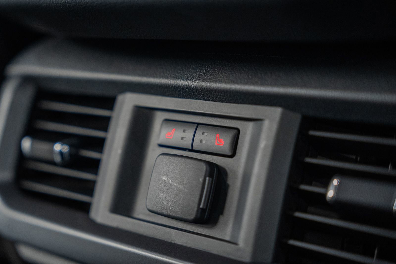 Used 2024 Ford F150 Lariat w/ Equipment Group 502A High image 41