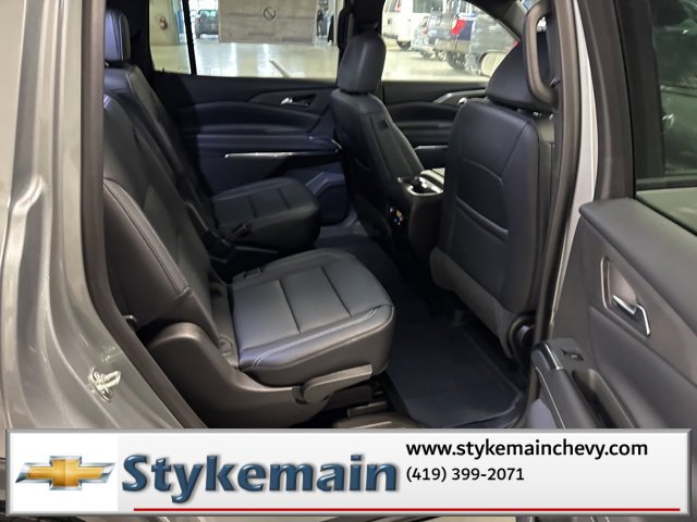 New 2026 Chevrolet Traverse LT image 15