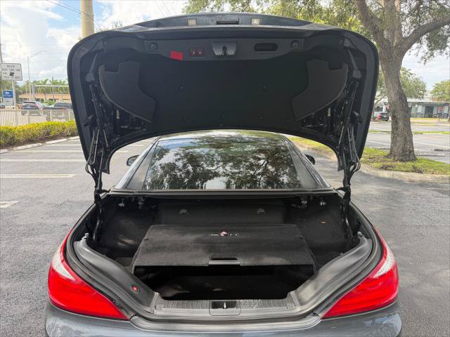 Used 2013 Mercedes-Benz SL 550 image 18