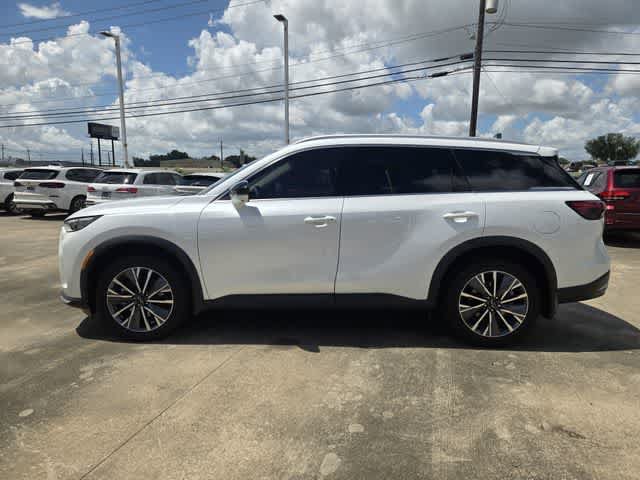 Certified 2027 INFINITI QX60 Luxe w/ Cargo Package FWD image 3