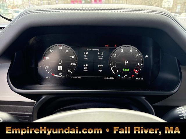 Used 2025 Land Rover Defender 110 S image 32