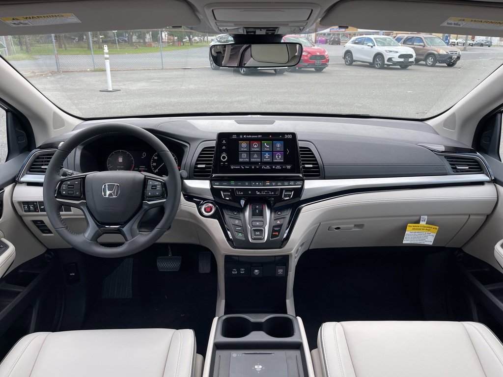 New 2026 Honda Odyssey Touring image 6