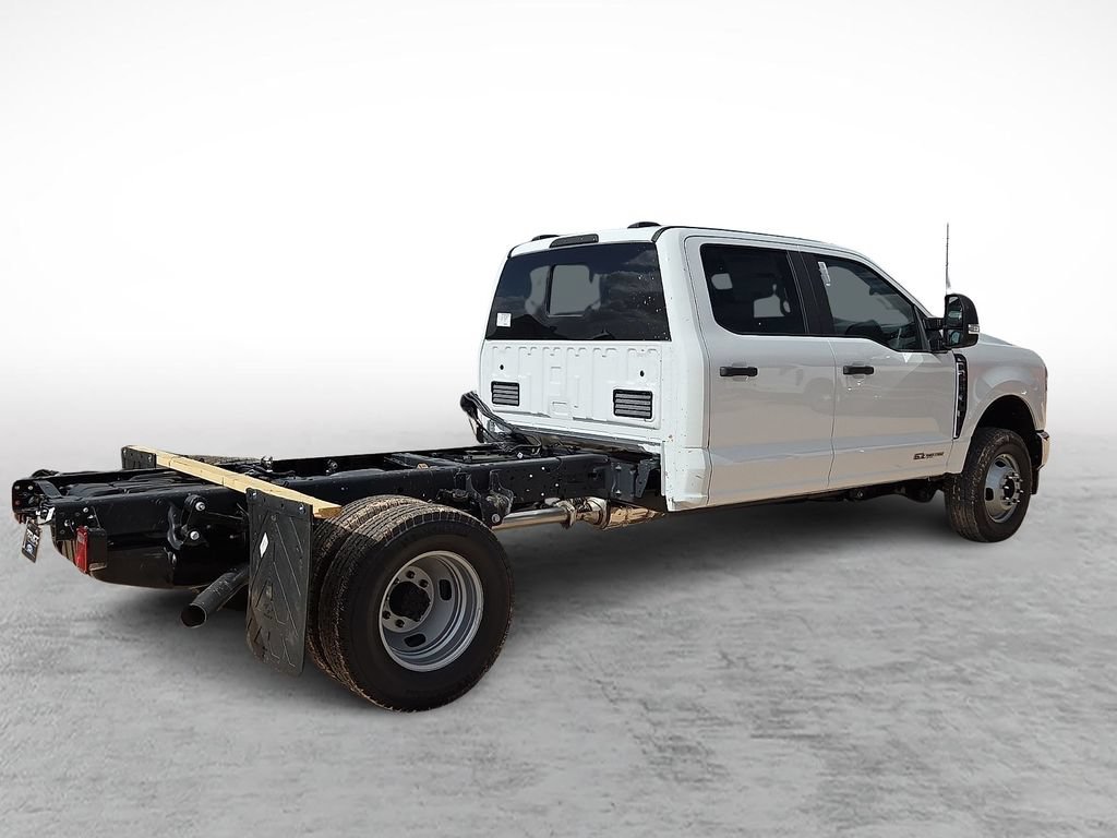 New 2026 Ford F350 XL w/ XL Chrome Package AWD/4WD image 11