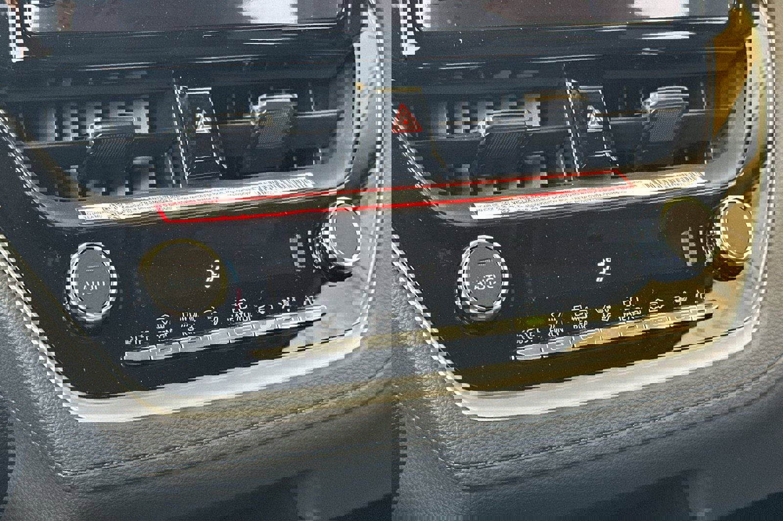 New 2026 Toyota Corolla Cross LE image 24