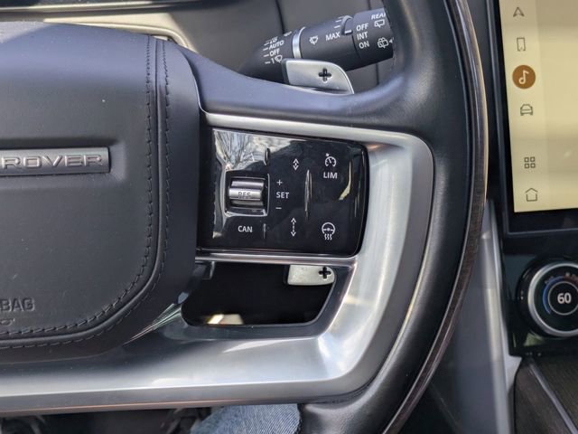 Used 2023 Land Rover Range Rover Long Wheelbase SE image 23