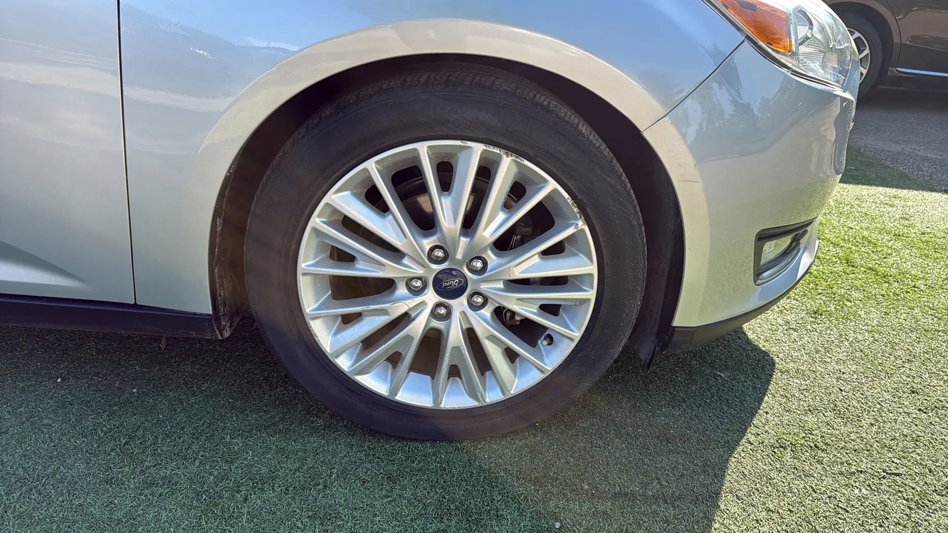Used 2018 Ford Focus Titanium FWD image 45