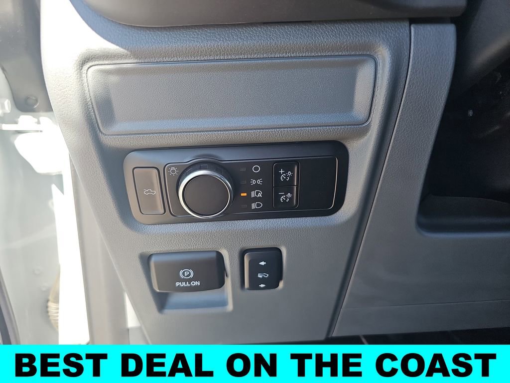 New 2025 Ford F150 Lightning XLT AWD/4WD image 26