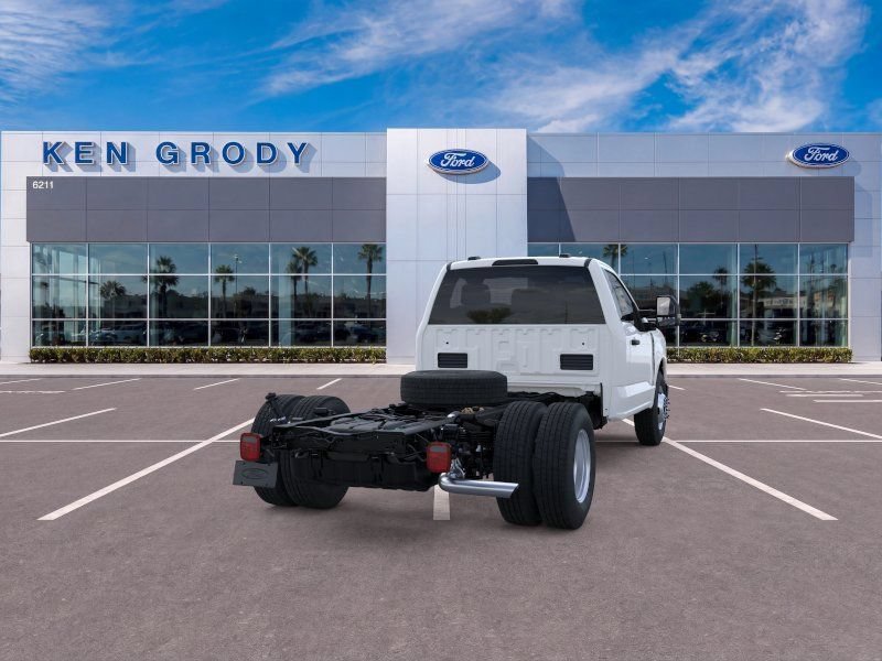 New 2026 Ford F350 XL w/ XL Chrome Package RWD image 23