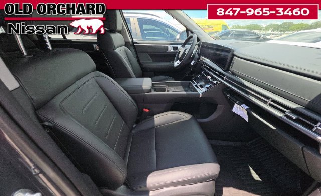 Used 2025 Hyundai Santa Fe Limited AWD/4WD image 8