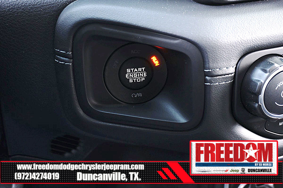 New 2026 Jeep Wrangler Unlimited Sahara AWD/4WD image 35