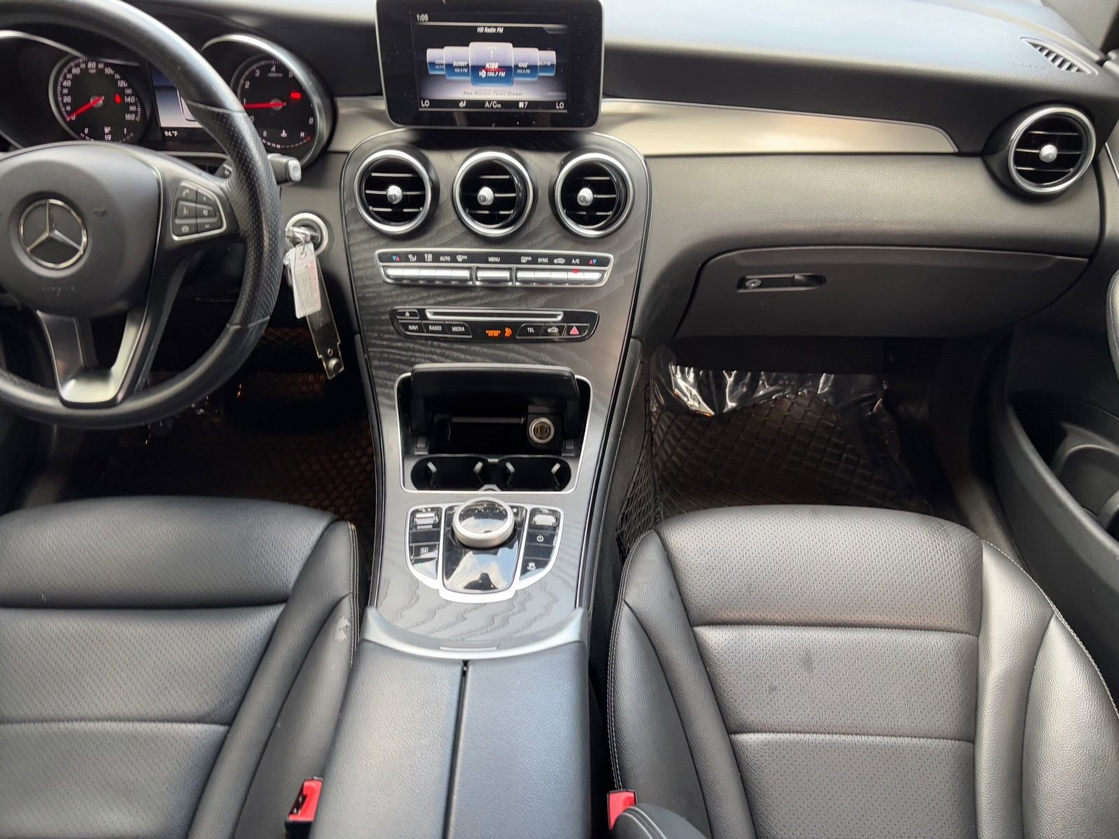 Used 2019 Mercedes-Benz GLC 300 image 14