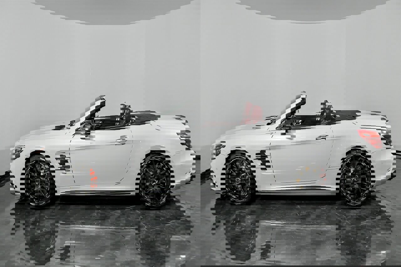 Used 2018 Mercedes-Benz SL 63 AMG image 8