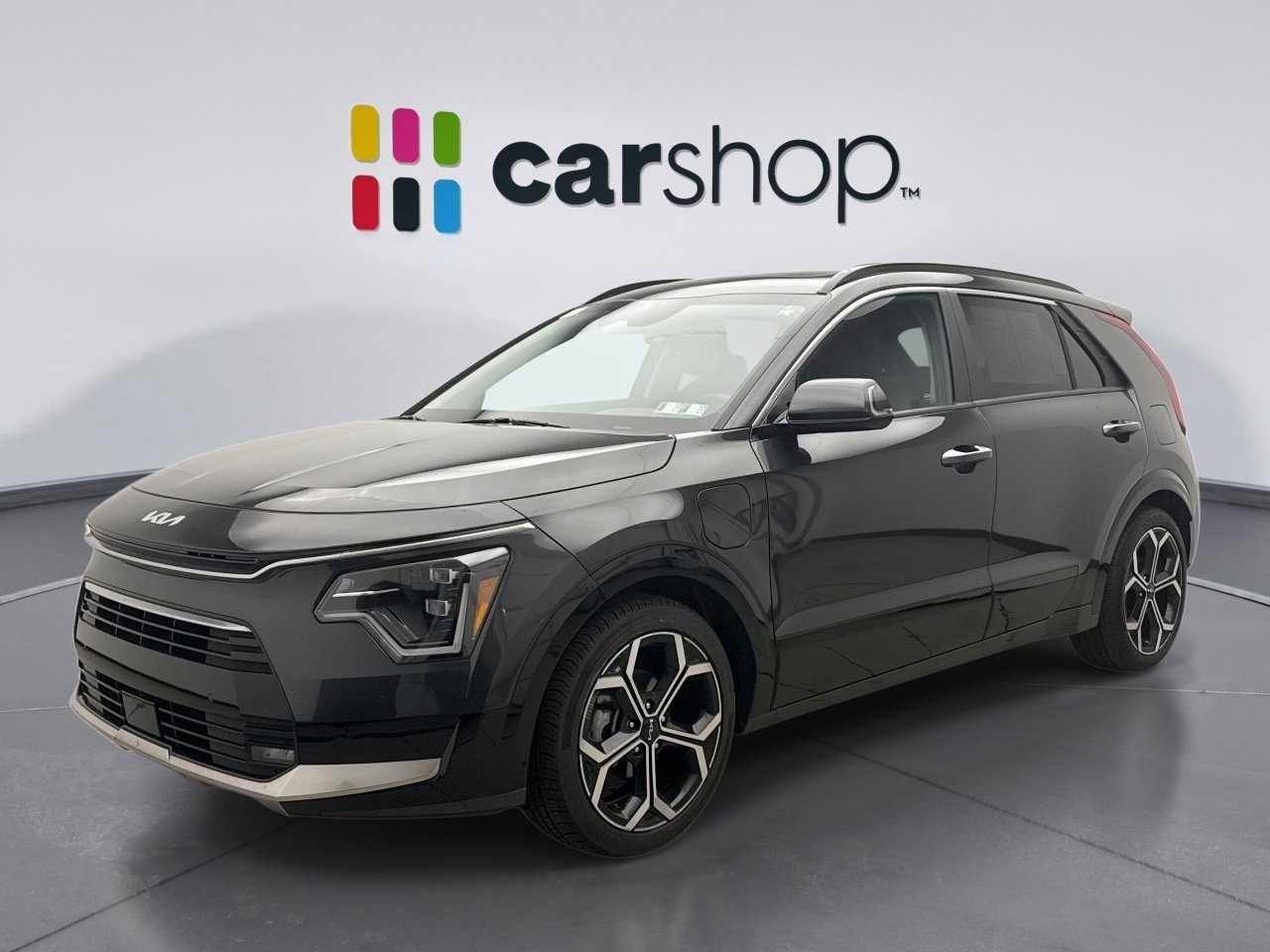 Used 2023 Kia Niro SX Touring FWD image 1