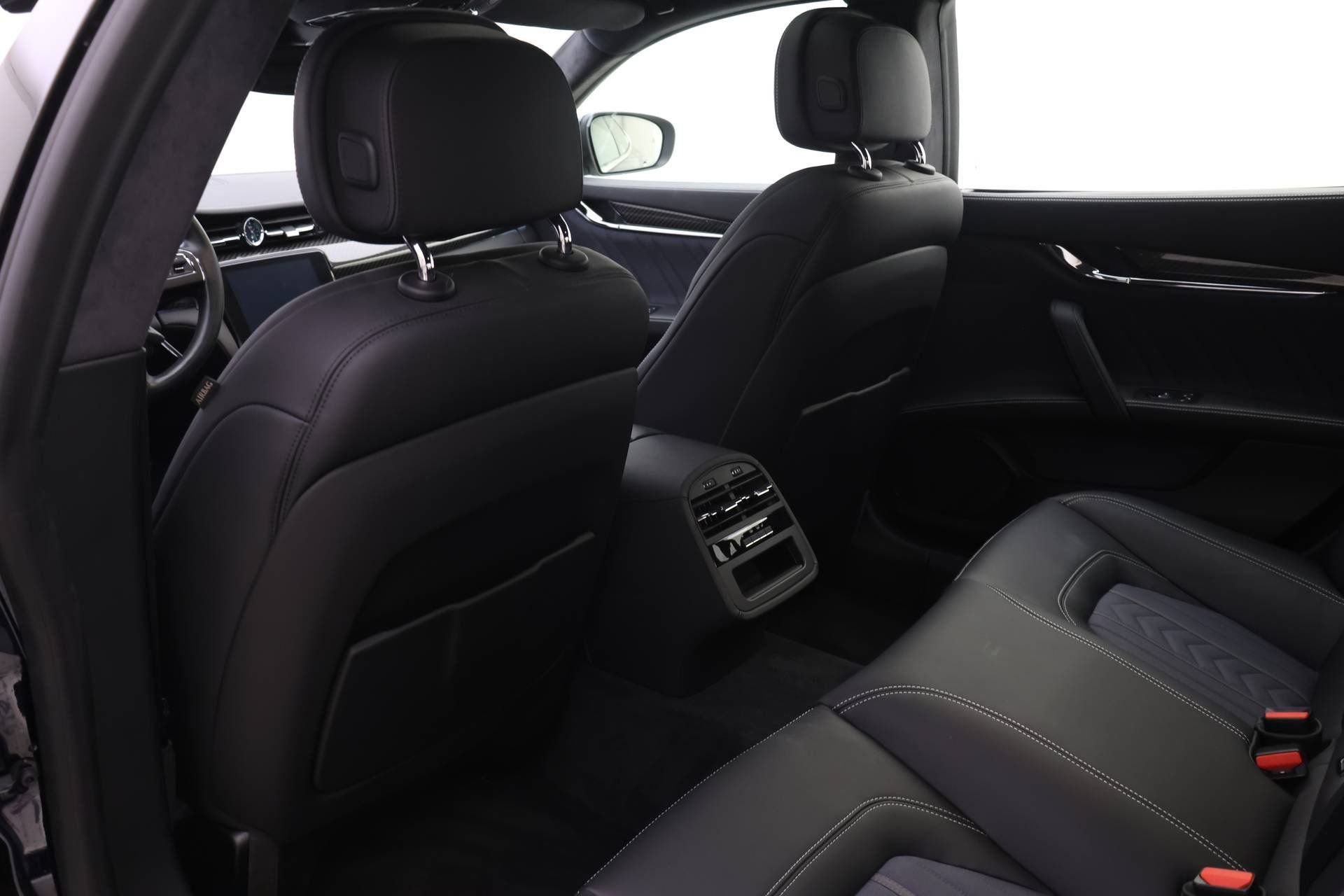 Used 2020 Maserati Quattroporte GTS GranLusso RWD image 18