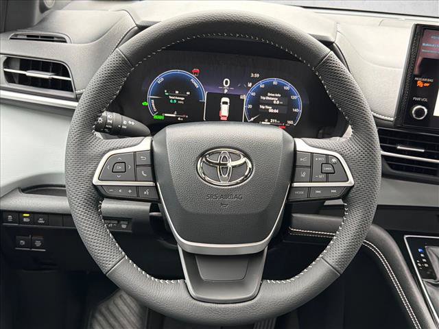 New 2026 Toyota Sienna XSE FWD image 22