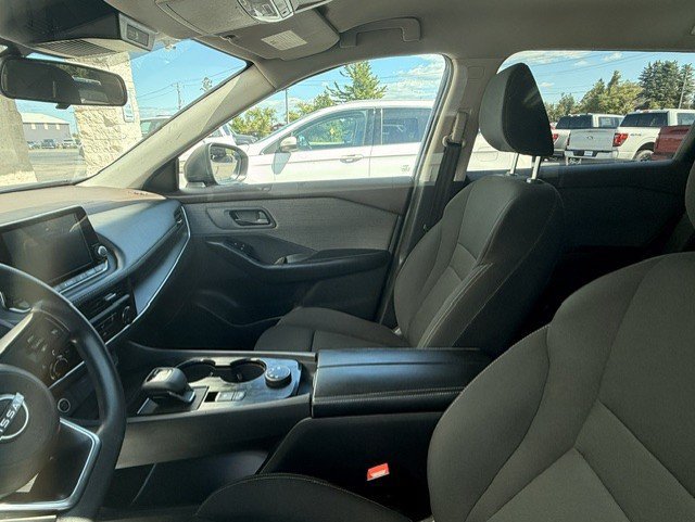 Used 2023 Nissan Rogue S AWD/4WD image 8
