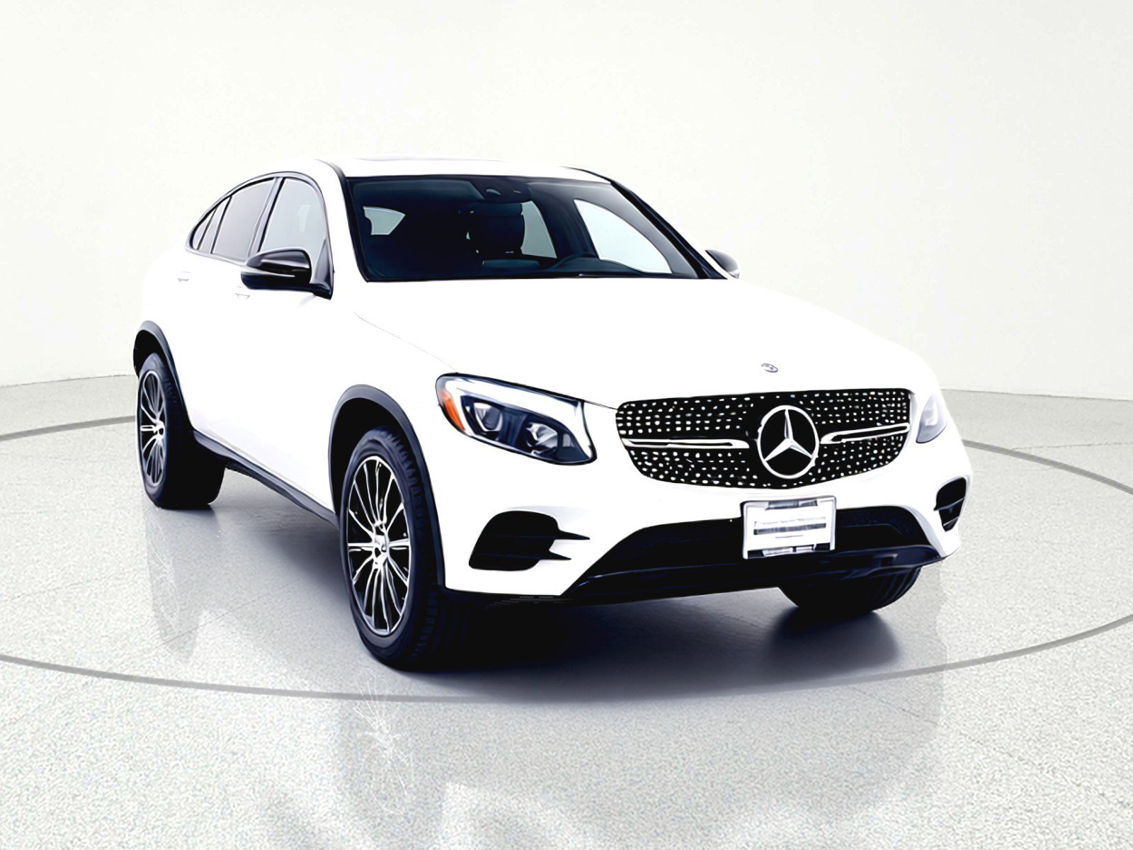 Used 2018 Mercedes-Benz GLC 300 4MATIC Coupe image 6