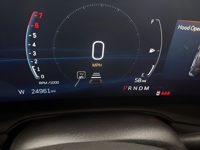 Used 2025 Cadillac XT4 Premium Luxury FWD image 19