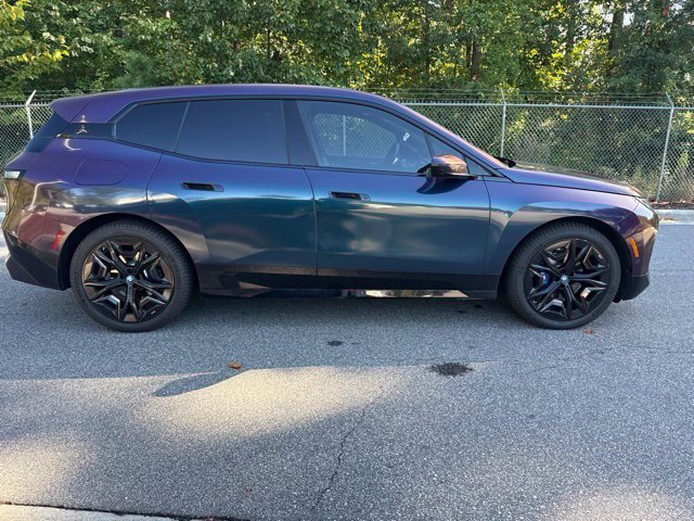 Used 2023 BMW iX M60 AWD/4WD image 12