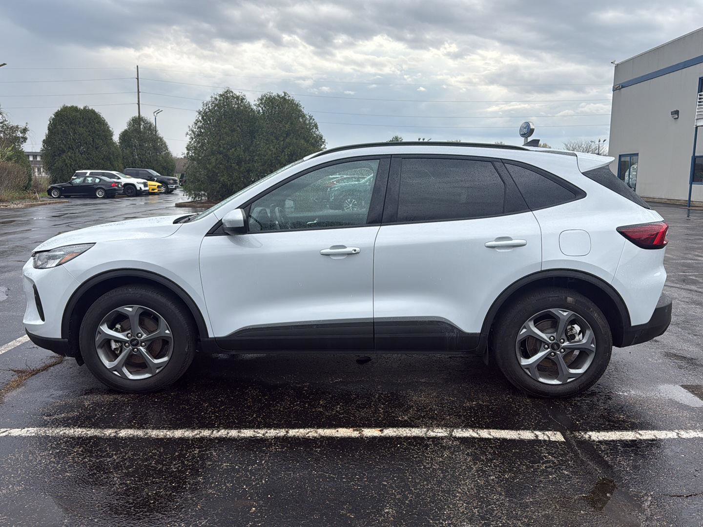 Used 2025 Ford Escape ST-Line Select image 10